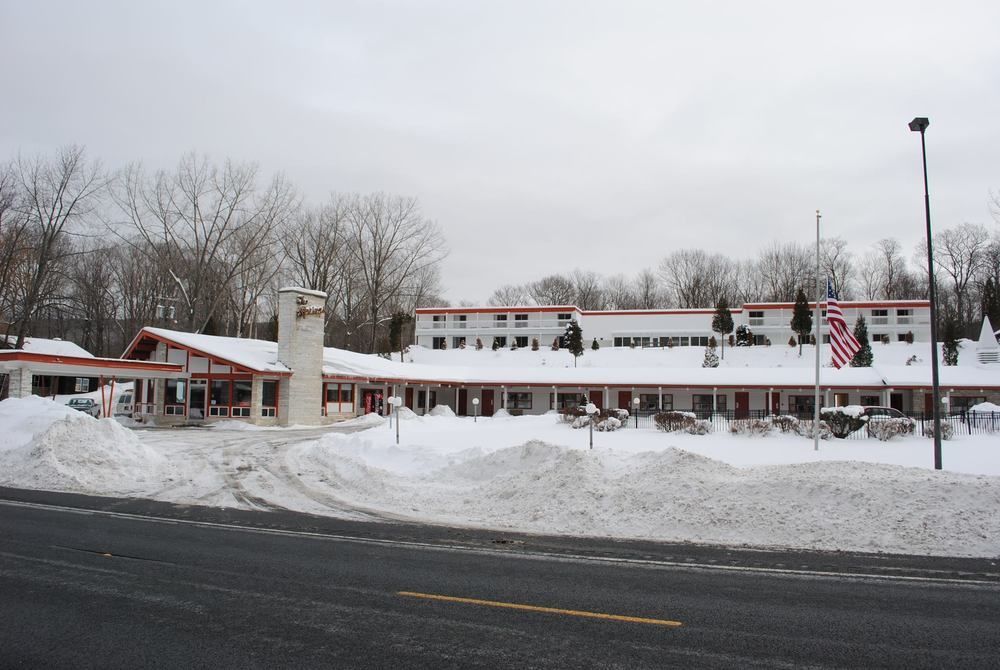The Springs Motel New Ashford Luaran gambar